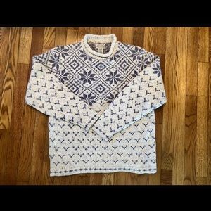 Vintage knit sweater